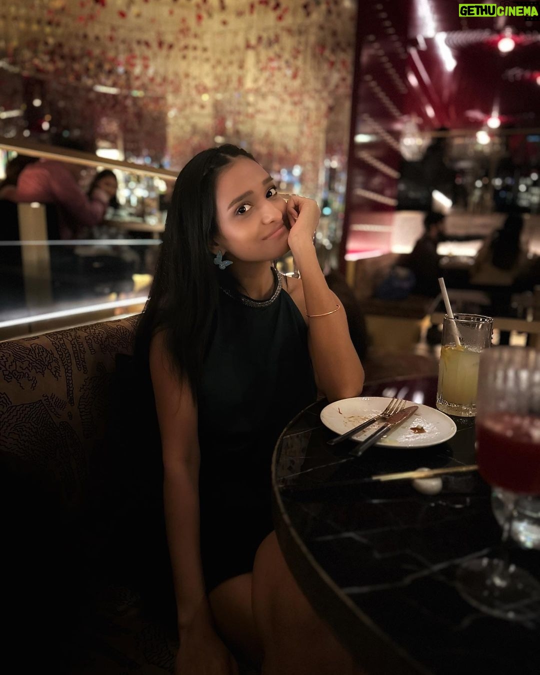 Aishwarya Khare Instagram - ππ«Άπ»