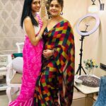 Aishwarya Khare Instagram - Juhu Vaali Diwali Party 😁😁 . @bansalsmita_ @ankushmohla ❤️❤️❤️❤️❤️