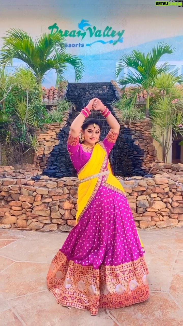 Aishwarya Pisse Instagram - Zeetelugu Sankranthi Sambaralu Outfit👗 @eiraa.fashions #mudadamayangi #kantara #kannadamoviesongs❤ #kannadamovie #zeeteluguevent😍 #zeesankranthisambaralu #eventday #funday #meta Hyderabad