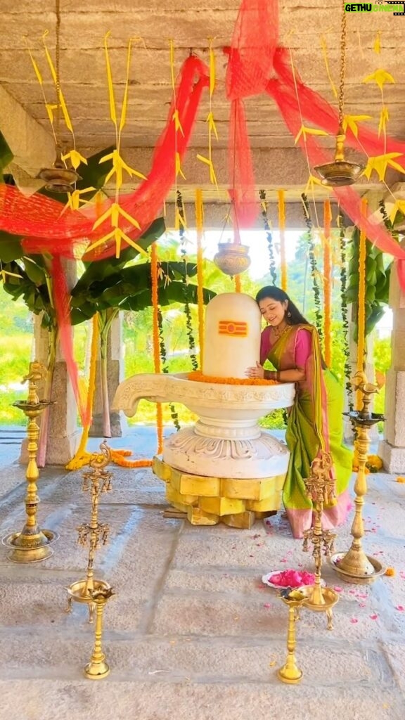 Aishwarya Pisse Instagram - #satyamshivamsundaram #devotionalsongs #evergreensongs #kartikamasam #instareelsindia❤