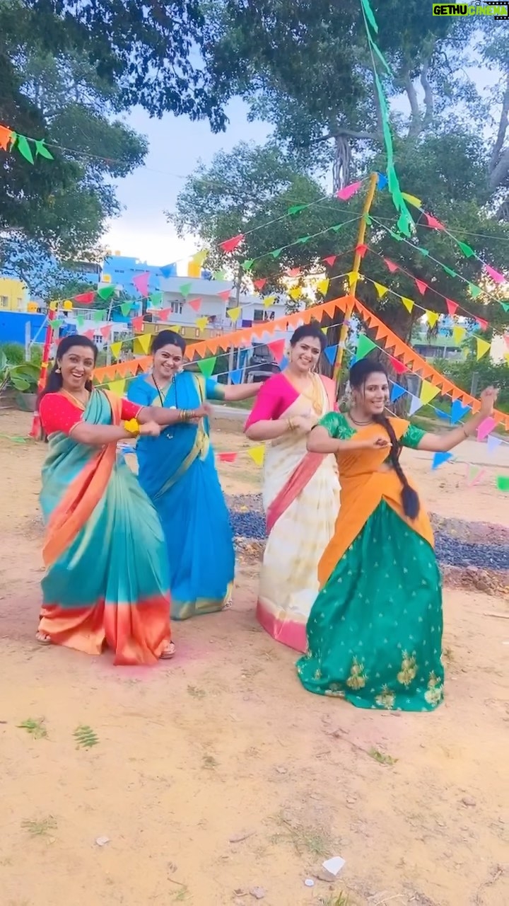 Aishwarya Pisse - 20.3K Likes - One with my #sundariserial team #bulletsongtelugu #telugusongs #superfundancing #withcoartists @bhavyapoojary_official @spandanprasad @jadhavjijaa