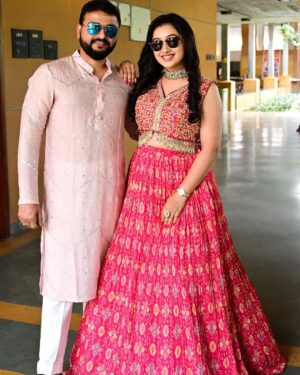 Aishwarya Pisse Instagram - My SWAG 😇😇 
 
Outfit: @rr_bridalstudio 

Jewellery: @bcos_its_silver 

Styling: @hemamanohar1 

PC: @arjunsuhas 

Hairstyle: @makeup_by_preeya