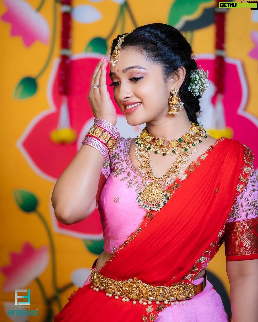 Aishwarya Pisse Instagram - Beauty is about enhancing what you have. Let yourself shine through✨ @aishwarya_pisse_ . . #beauty #gorgeous #women #portrait #portraits #actress #makeup #photography #photoshoot #beautyphotography #makeupartist #model #fashion #mua #photooftheday #portraitphotography #beautyeditorial #fashionphotography #beautyphotographer #photographer #beautiful #beautymakeup #beautyretouch #retouching #portraits #modeling #wedding #serialactress #tfi #kannadaactress #fotoflics