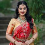 Aishwarya Pisse Instagram – Being urself is the most beautiful thing….😉
Jewellery: @emmadi_silver_jewellery_hyd
Outfit: @maramsclothing_official
Styling: @priyareddy_baddigam
Pc: @maturi_venky
Hairstyle: @praneetha_beautymakeover
