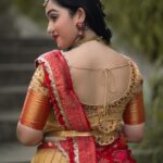 Aishwarya Pisse Instagram – That Aura❤️❤️
Outfit: @maramsclothing_official
Stylist: @priyareddy_baddigam
Pc: @maturi_venky
Jewellery: @emmadi_silver_jewellery_hyd Hyderabad