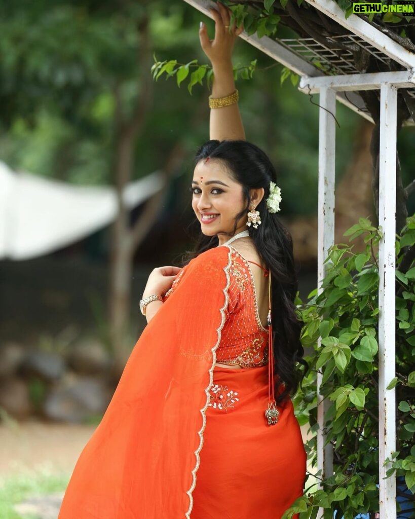 Aishwarya Pisse Instagram - Beauty of six yards🥻 Thanks Divya for this beautiful saree Saree by: @ishu.closet5 And thanks Ashoke,ur clicks r always beautiful Pc: @yadala.ashok Annapurna Studio Banjarahills