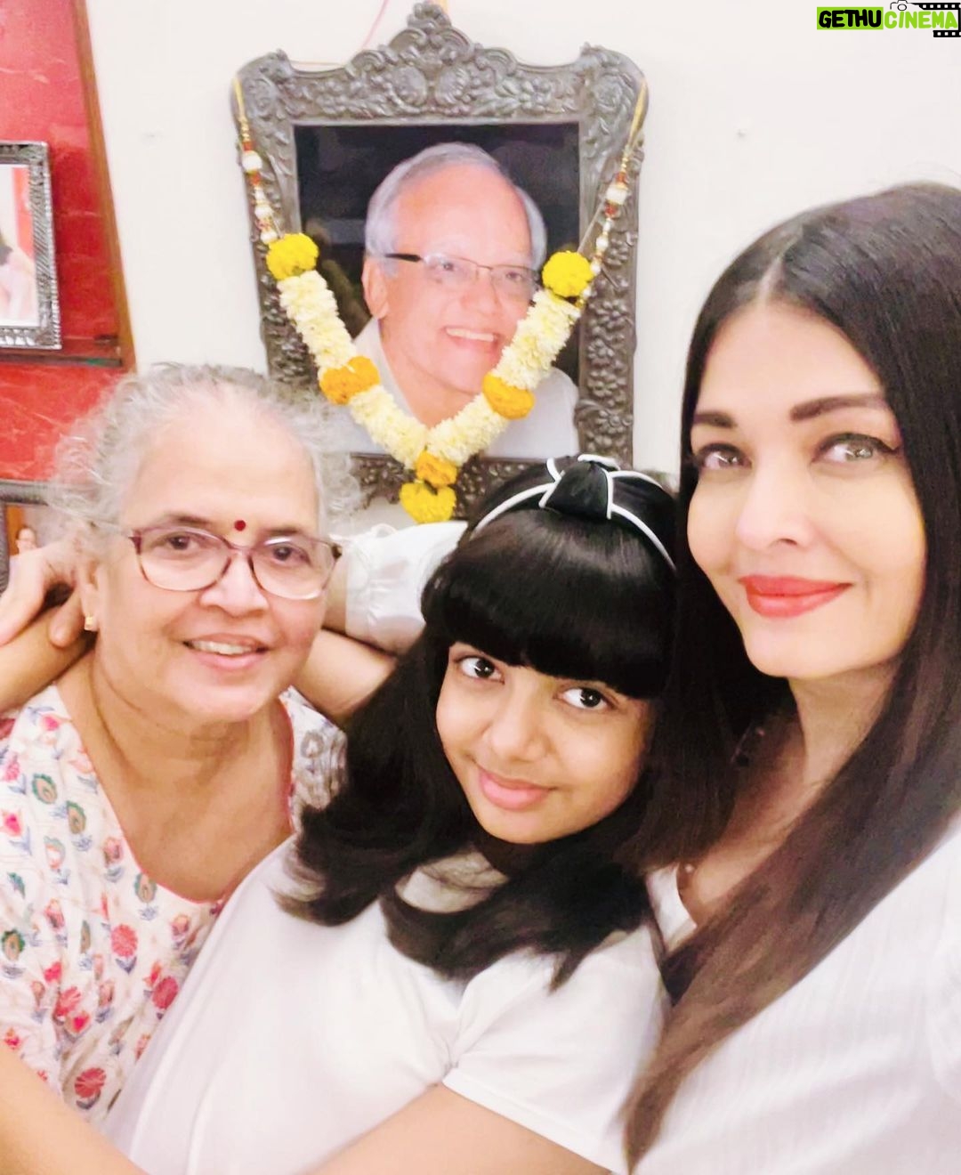 Aishwarya Rai Instagram - ✨🙏❤️Love you eternally, dearest darling Daddy-Ajjaaa❤️🥰💖😍💝🤗💕😘🧿🙏🌟🌈✨Most loving, kind, caring, strong, generous and righteous… no one like you… ever❣️❤️🥰🌟🧿✨Happy Birthday💖🌟Prayers in remembrance🙏🌸🌹💐🍀We miss you so much❣️💝✨