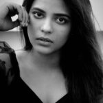 Aishwarya Rajesh Instagram - Just believe it ❤️ Photography @antonyfernandophotography