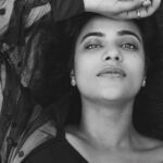 Aishwarya Rajesh Instagram - Feel the feel ❤️❤️ Clicks @antonyfernandophotography