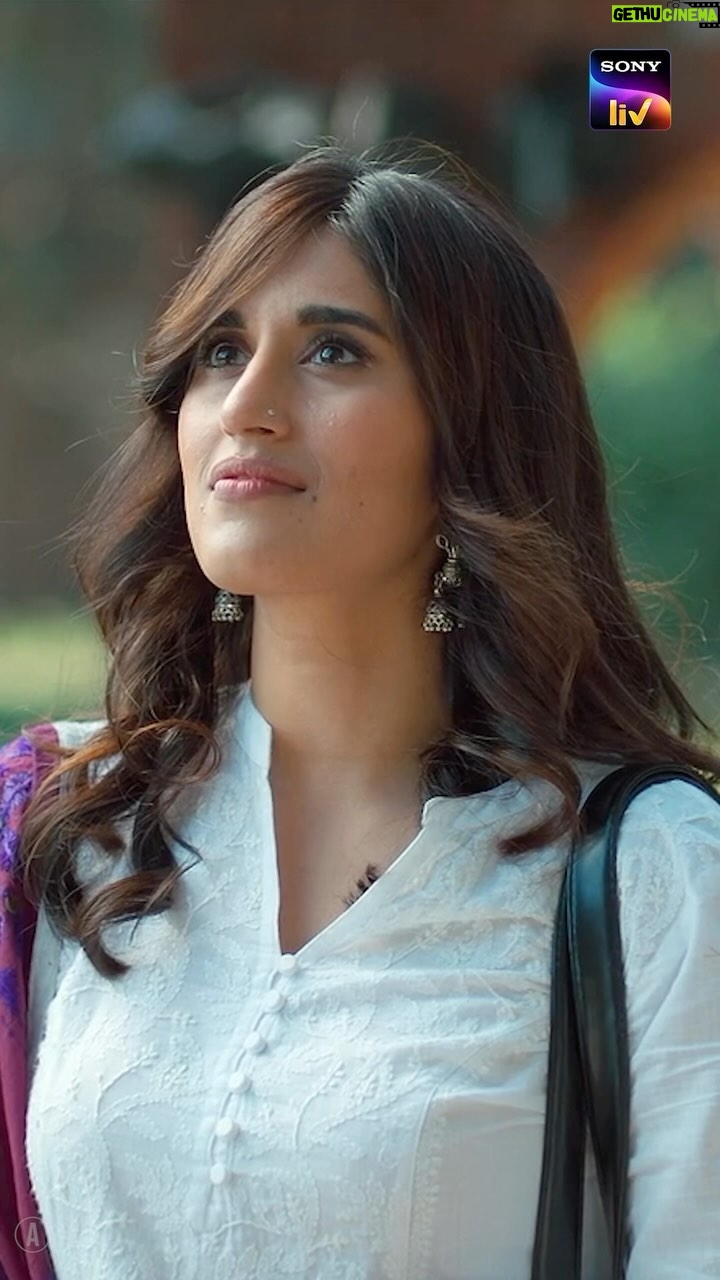 Akasa Instagram - Jugal Brar ki daughter hai aur kaafi talented bhi. Kya Lata papa se puche bagair, apna singing career start karegi? Dekhiye #Chamak sirf Sony LIV par! @rohitjugraj #GeetanjaliMehlwalChauhan #RohitJugrajChauhan #ChamakOnSonyLIV #SumeetDubey #ManojPahwa @gippygrewal @paramvircheema07 @mohitmalik1113 @talwarisha #JilliMehwal @navneet.nishan @castingchhabra @princekanwaljitsinghofficial @suvindervicky @therakeshbedi @akasasing @mahabirbhullar1 @hobbydhaliwal @sharankaur_official @ankitagoraya @idhanveersingh @rajdipshoker @kapil_redekar @jarnailsinghofficial @parthparekhmusic @parthmpandya @achintstagram @fakira_calling @malkeetrauni @sandycinecam_photography @mikasingh @sunidhichauhan5 @malkitsingh_goldenstar @_myselfmanna @mcsquare7000 @itsafsanakhan @kanwar_grewal_official @aseeskaurmusic @shashwatsinghofficial @ruaakayy @sunnymr @vikrammontroseofficial @shekharastitwa @the_mandygill @fatehdoe @mohpreetsohi @vari_rai @innovativeraaj @sandeep_francis @rgrudramproductions @sonymusicindia @rgrudramproductions @001danishkhan @amansrivas @saugatam @sonylivinternational