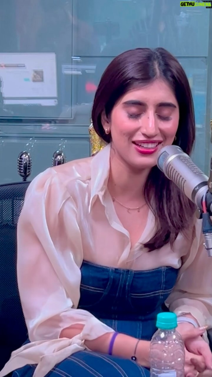 Akasa Instagram - Have you sent this song to your best friend as well? Tell us in the comments section! . . . #songs #akaska #music #ishq #trendingsongs #songwriter