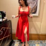 Akasa Instagram - last one is life 🫠 • • • • • • • • • • • #akasa #akasasingh #akasasing #akasakebesties #akasians #trending #love #fyp #explore #fashion #ootd #femininegoddess #trendingreels #naagin #shringaar #biggboss #thick #punjaban #trendingsongs #travel
