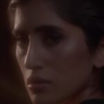 Akasa Instagram - manneya si tenu rab warga.. par tu v siga sab warga💔 #KiseHorDa AUDIO OUT NOW! The 3rd song of my ep #Manmaani ♥️ • @edumonteiromusic @redmojo.pt @dieppj @sonymusicindia @mnvlade @neerajnavare.makeupartist @aaliyahussainhairmakeupcreator @girishvenugopal_hair @lilprathamesh @diyasahgal @tusharmanak @aasa.sing @wibestudio • • • • • • #MainemannKiMaani #RaniKiManmaani #StayTuned #KHD #OutNow #AkasaSingh #akasasingh #akasa #kasa #sonymusic #kisehorda #Fknrani #Kalleyan #trendingsongs #reelitfeelit #naagin #trending #newmusic #akasakebesties