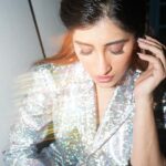Akasa Instagram - finally ready to take off 🚀 🪩 • • photo: @mnvlade MUA: @anumariyajose Hair: @nayanhair wearing @thesource_buyorborrow • • • • • • • #akasa #akasasingh #akasasing #akasakebesties #akasians #trending #love #fyp #explore #fashion #ootd #femininegoddess #trendingreels #naagin #shringaar #biggboss #punjaban #trendingsongs #travel #kalleyan