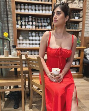 Akasa Instagram - last one is life 🫠
•
•
•
•
•
•
•
•
•
•
•

#akasa #akasasingh #akasasing #akasakebesties #akasians #trending #love #fyp #explore #fashion #ootd #femininegoddess #trendingreels #naagin #shringaar #biggboss #thick #punjaban #trendingsongs #travel