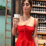 Akasa Instagram - last one is life 🫠 • • • • • • • • • • • #akasa #akasasingh #akasasing #akasakebesties #akasians #trending #love #fyp #explore #fashion #ootd #femininegoddess #trendingreels #naagin #shringaar #biggboss #thick #punjaban #trendingsongs #travel