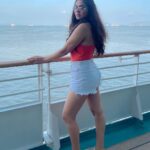 Akshata Sonawane Instagram - Hi it’s me winning at life Arabian Sea
