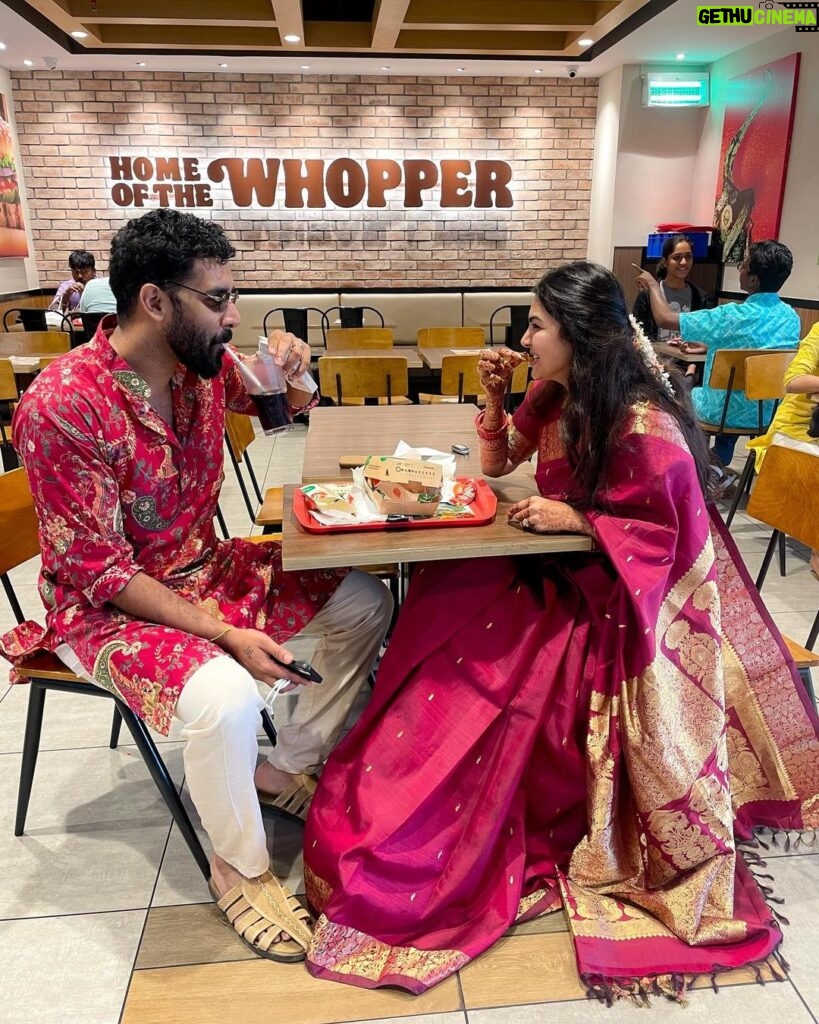 Akshata Sonawane Instagram - Mr. & Mrs. Kondur having their first cheat meal together ❤️