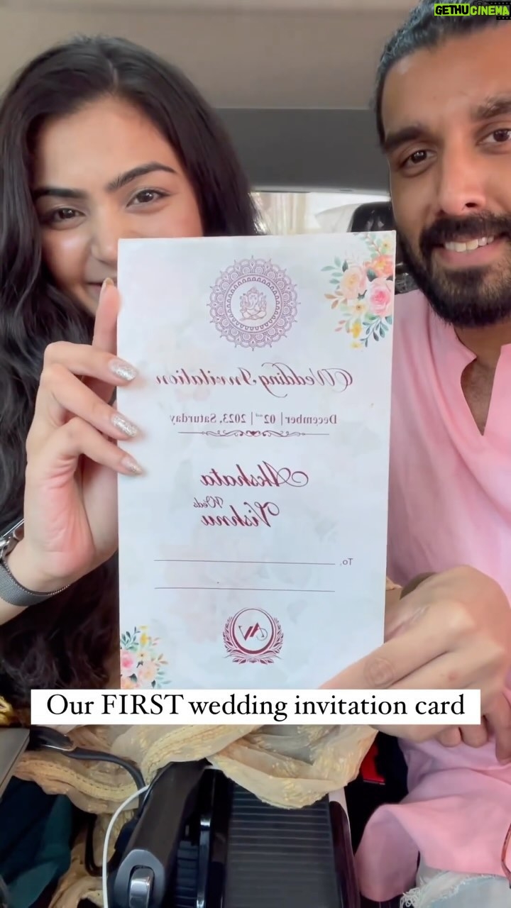 Akshata Sonawane Instagram - Our first wedding invitation card! And I had to record our reaction. It’s just so so precious 🧿❤️ We went to Siddhivinayak Temple, kept our first invite for the God so that he blesses us for everything that is to come 🙏🏻 Siddhivinayak Temple, Mumbai
