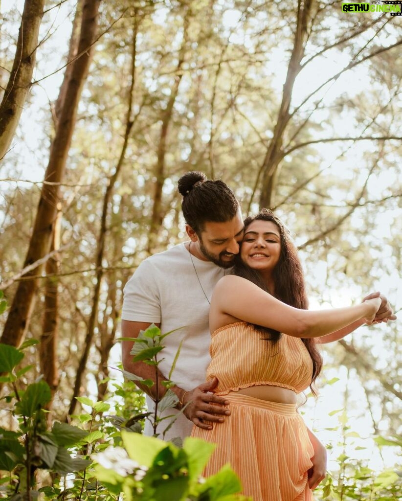 Akshata Sonawane Instagram - This Winter I marry the girl I call Summer! 10 Days to Go ❤️ #AkshVishPyaarVyaar Pc: @clickzz_ofraj Ooty