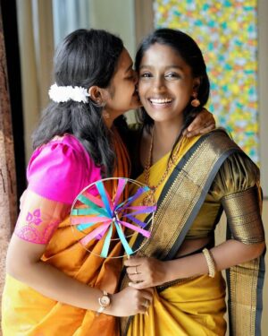 Akshatha Ajit Instagram - Heart to heart, constant sisters❤️
.
Captured by @shot.ssup 
@tejavenkateshoffl 
@deepuuofficial 
@_.preethiga 🤍