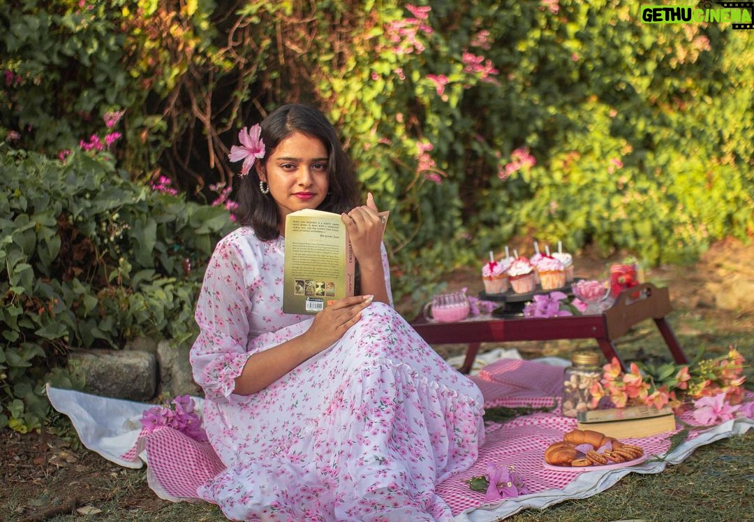 Akshatha Ajit Instagram - Pink loves usπ . For @polagoclothing π With @akshathaa_ajit π . #polagoclothing #dress #pink #picnic #akshathaajit #summerdress #spring #floraldress #picnicshoot #_stillsandshots_photography_ Chennai, India