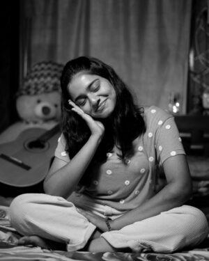 Akshatha Ajit Instagram - The Day Dreamer😂🫶🏻
#randompictures 
📸 @jascaptures_