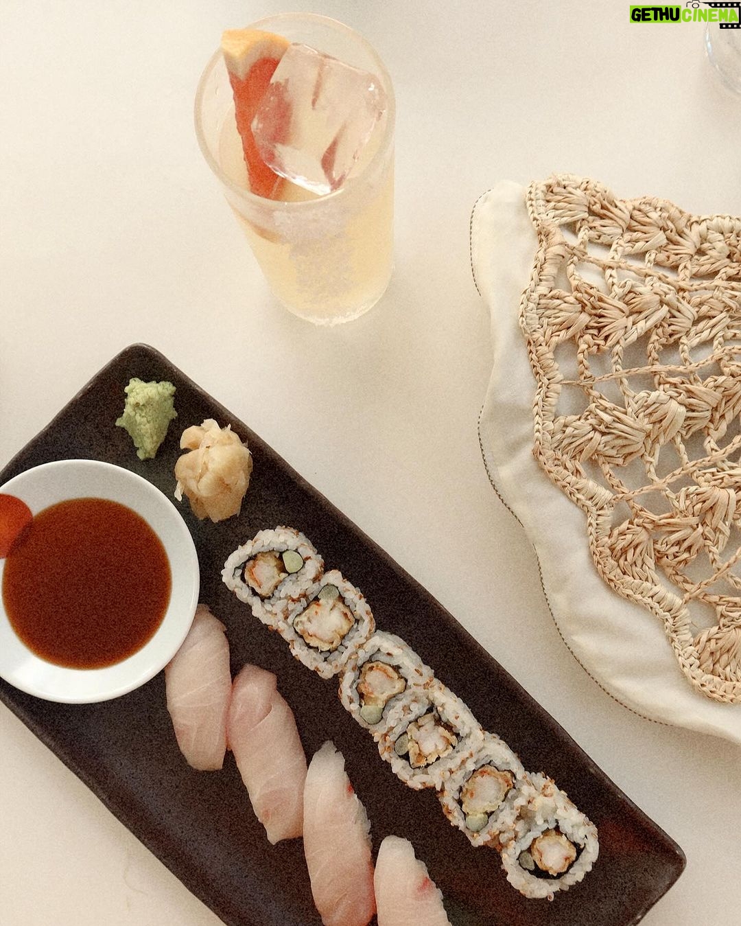 Alanna Panday Instagram - Two of my favourite things 🍣🥢🍥@atlantistheroyal Nobu by the Beach