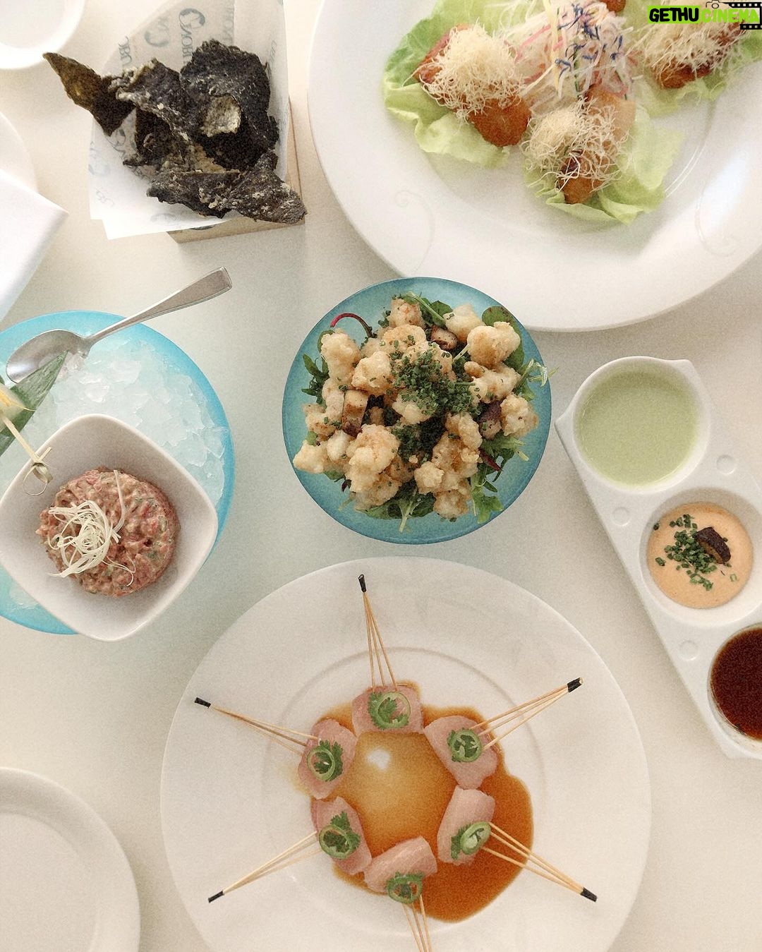 Alanna Panday Instagram - Two of my favourite things 🍣🥢🍥@atlantistheroyal Nobu by the Beach