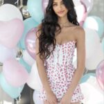 Alanna Panday Instagram - 🎂🍰🧁 Los Angeles, California