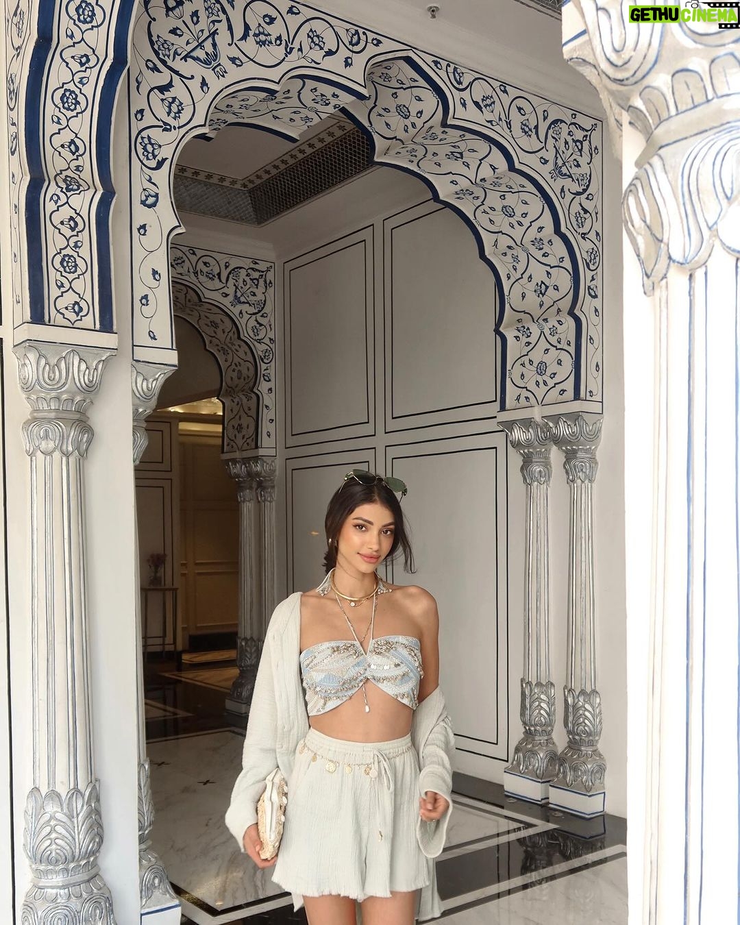 Alanna Panday Instagram - @theleelapalace_jaipur The Leela Palace Jaipur