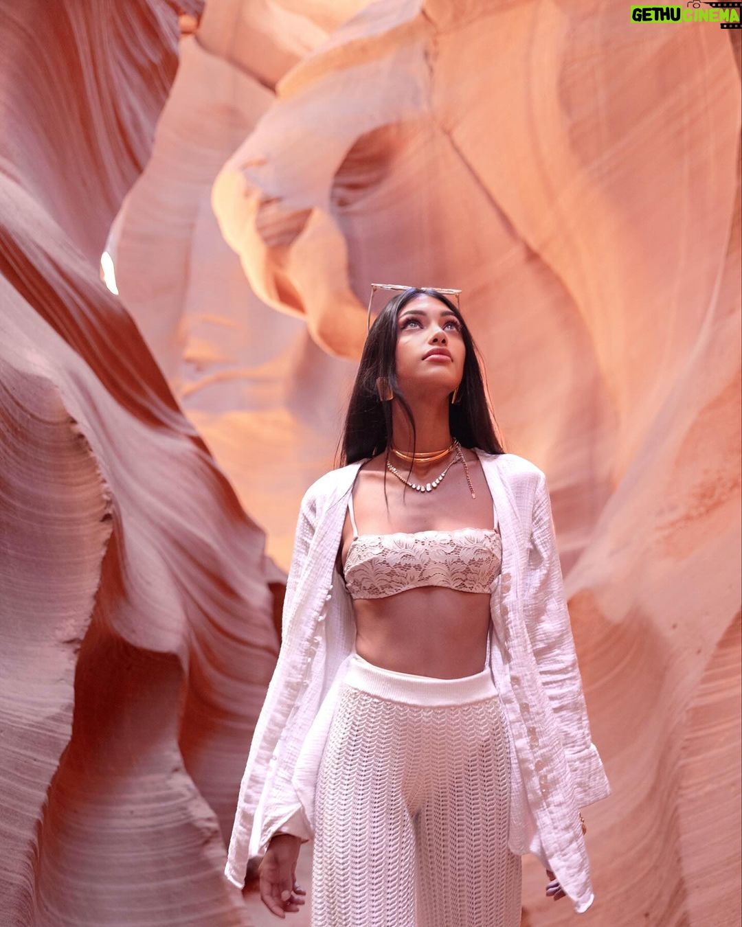 Alanna Panday Instagram - Life on Mars 🏜️ • 𝒎𝒂𝒓𝒔 •