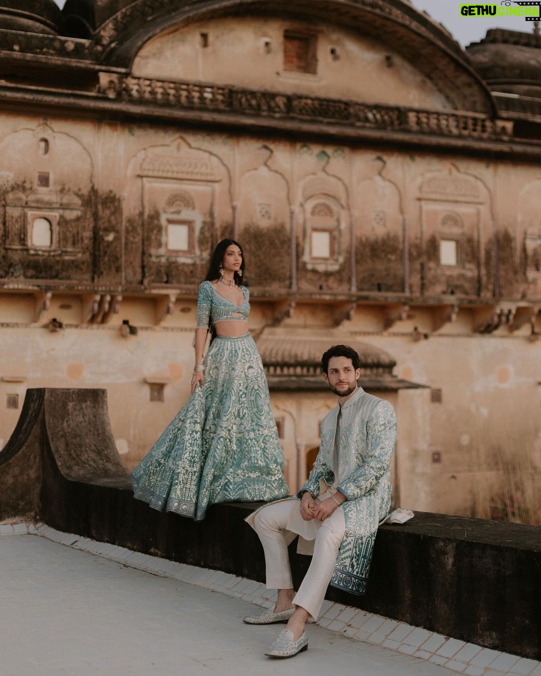 Alanna Panday Instagram - 💙 Six Senses Fort Barwara