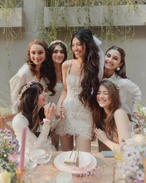 Alanna Panday Instagram - 🤍👰🏻‍♀️