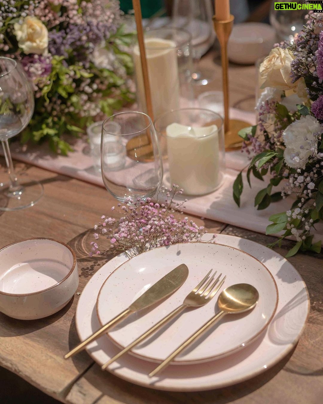 Alanna Panday Instagram - We worked with @doitup.today for our engagement party a year and a half ago and I’m so happy they got to be a part of this bridal brunch to kick start the wedding celebrations 🌸 🌷🌺