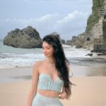 Alanna Panday Instagram - 🌊☀️🏝️ Bali, Indonesia