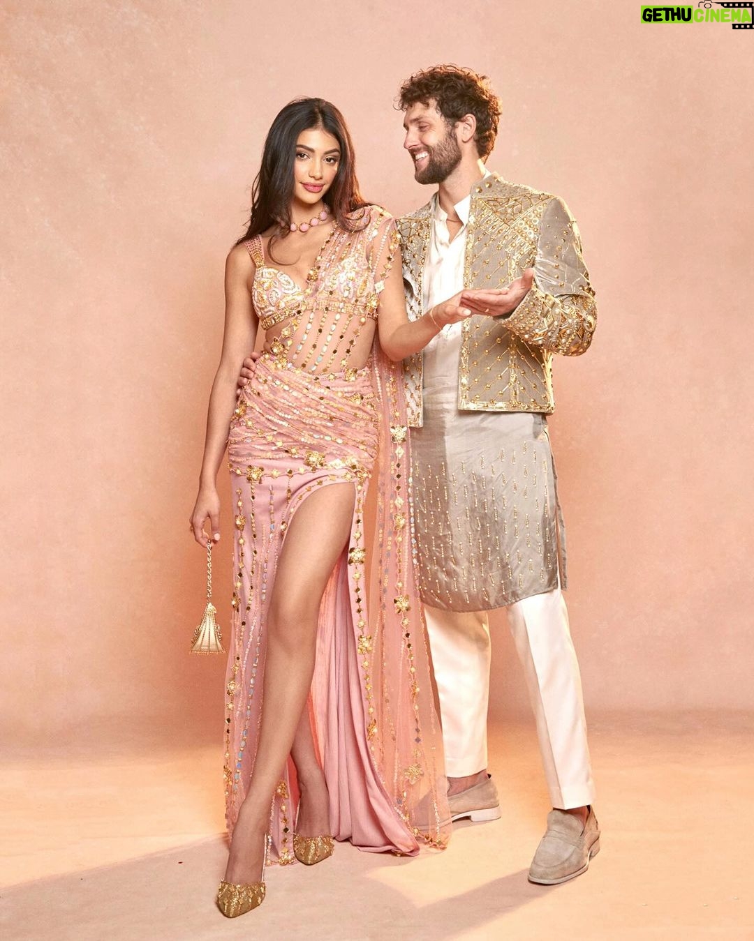 Alanna Panday Instagram - Some more Diwali sparkle ✨ @papadontpreachbyshubhika