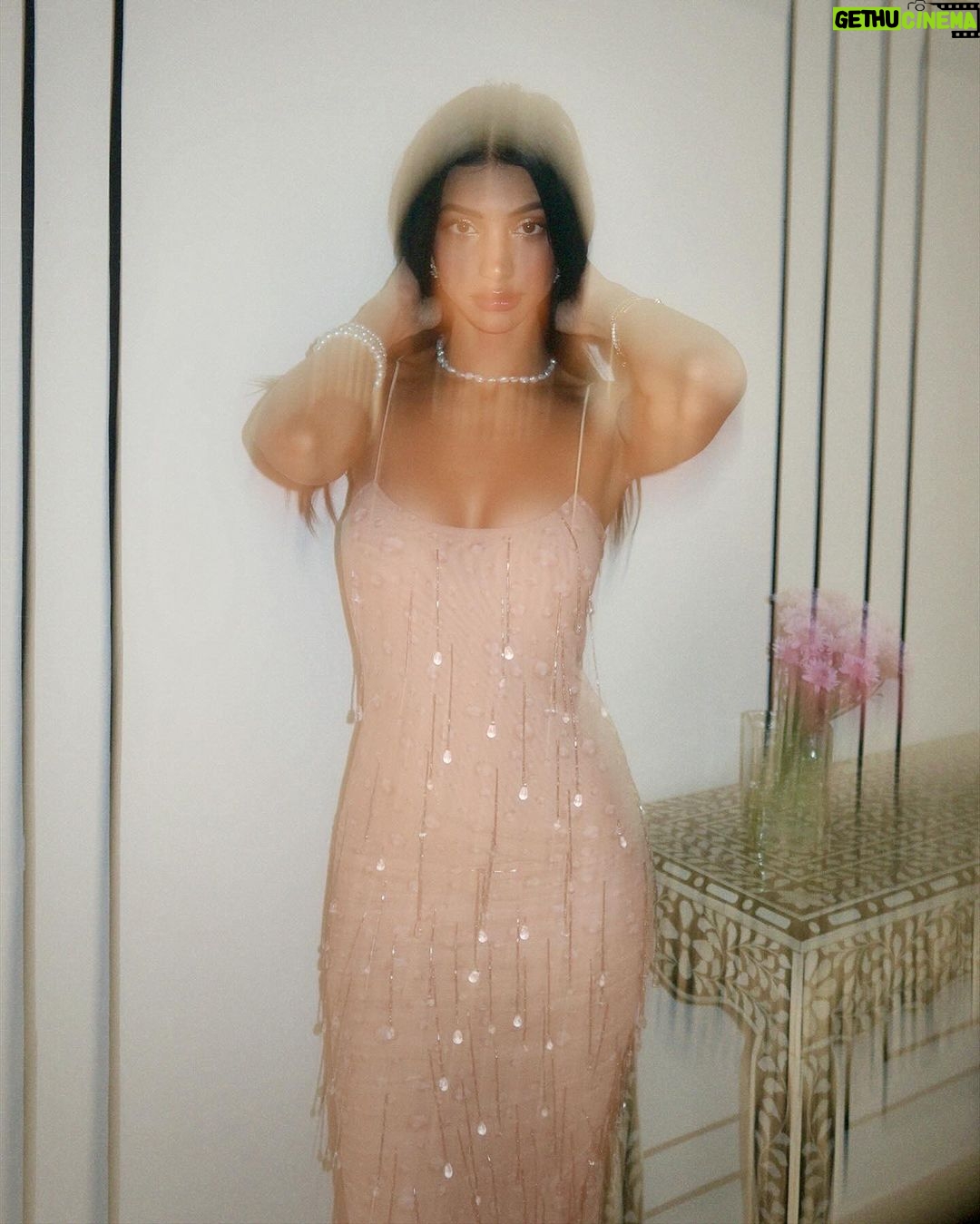 Alanna Panday Instagram - @revolve 🪩✨