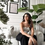 Alaya F Instagram - Hope all of you have a happy happy day today 🤍 . . . Styled by @sheefajgilani Hair by @souravv_roy_ Make up by @divyashetty_ Assisted by @jhanvikhatwani_ Outfit: @intrinsic.in jewels: @iblamebeads @paromapopat