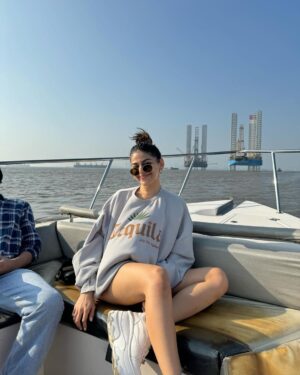 Alaya F Instagram - 🌬️Windy windy