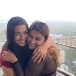 Aleeza Khan Instagram - Happy happy Birthday aleezayyyy🎉🍷 You know I love you!♥️ Thank you for always always always being there and for loving me the way you do 🥹🥰 Wishing you the only besttttt on your special day and you know tu hain toh il be allright and im always always here for you baby💋🥰 Thank you for being so so so amazing and such a giving person ! Never knew shooting 2 days with you would turn into 2 years and i cant be happier Happy birthday again baby love you♥️ @iamaleezakhan #happybirthday #aleezakhan #mygirl #blessed #gratitude #love #friendship #sisters #simrankshirsagar Mumbai, Maharashtra