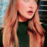 Aleeza Khan Instagram -