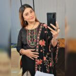 Aleeza Khan Instagram - 💜💜 “Do not feel lonely, the entire universe is inside you. Stop acting so small. You are the universe in ecstatic motion. Set your life on fire.”💜💜 #selflove #selfcare #love #loveyourself #motivation #positivevibes #happiness #inspiration #life #quotes #instagood #believe #lifestyle #mindset #instagram #happy #positivity #success #motivationalquotes #goals #bhfyp #yourself #mentalhealth #like #inspirationalquotes #follow #fitness #quoteoftheday #healing #beauty Cine Classic Studio
