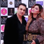 Aleeza Khan Instagram - ♥️♥️ Big thankyou Lords of the trendz for the honour of Most stylish television actress 2023. ♥️♥️Lovely Event, great show , great team. Cheers to Season 4. @trishul_the_divine @lordoftrendzofficial @shobhhitsloshes_official @ssongerwala #show #Event #awards how #awardsnight #fashionshow #goodtimes #happy #totally #blessed #lordsoftrendzofficial Galaxy Banquet