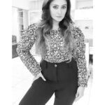 Aleeza Khan Instagram - ♥️♥️♥️ "Happiness often sneaks in through a door you didn't know you left open."♥️♥️♥️ #happiness #love #happy #life #motivation #instagood #selflove #inspiration #positivevibes #quotes #instagram #lifestyle #believe #loveyourself #smile #success #mindset #like #positivity #goals #bhfyp #motivationalquotes #follow #yourself #photography #photooftheday #beautiful #inspirationalquotes #quoteoftheday #peace
