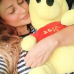 Aleeza Khan Instagram –