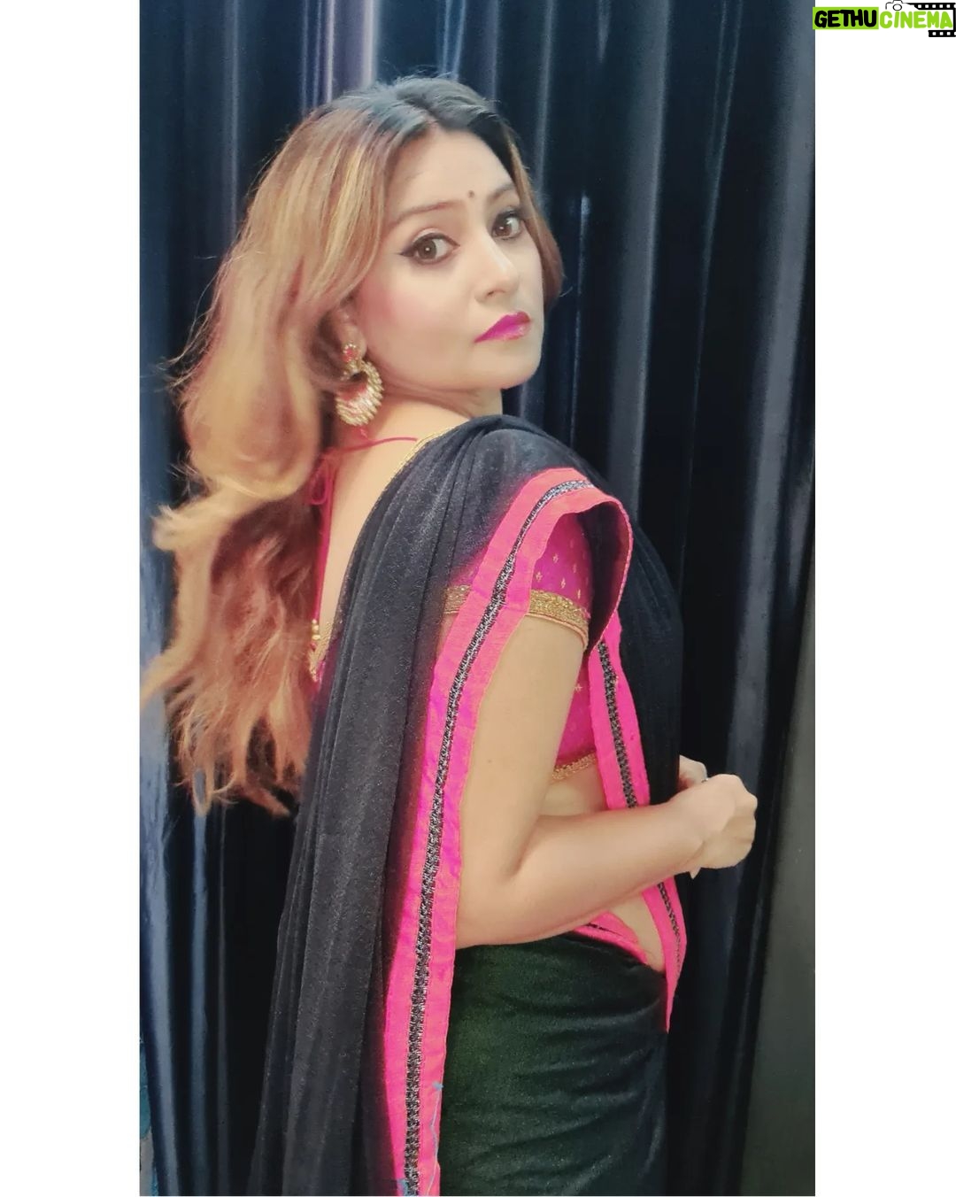Aleeza Khan Instagram - ❤️❤️“One of the greatest regrets in life is being what others would want you to be, rather than being yourself.”❤️❤️
