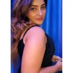 Aleeza Khan Instagram - ♥️♥️ Do today's duty, fight today's temptation; do not weaken and distract yourself by looking forward to things you cannot see, and could not understand if you saw them. ♥️♥️ #loveyourself #business #quoteoftheday #positivity #fitfam #motivational #sport #photooftheday #photography #healthylifestyle #healthy #quote #gymlife #yourself #instadaily #art #muscle #inspire #selfcare #fashion #smile #weightloss #gymmotivation #beautiful #exercise #nature #personaltrainer #strong #picoftheday #lifequotes