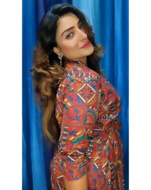 Aleeza Khan Instagram - ♥️♥️ No one can make you feel inferior without your consent ♥️♥️

#smile #quote #photooftheday #beautiful #photography #mindfulness #instadaily #meditation #entrepreneur #selfie #health #motivational #inspire #peace #goodvibes #lovequotes #art #wellness #poetry #quotestoliveby #mentalhealthawareness #fashion #spirituality #lifequotes #skincare #selfworth #healthylifestyle #quotestagram #nature #thoughts
