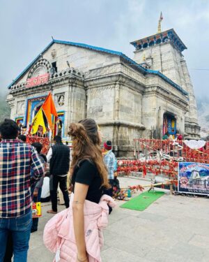 Amandeep Sidhu Instagram - Dreams do come true 🫶
Thankyou @aureaaviation.pvt.ltd for making this possible 🙏
.
.
.
.
.
#amandeepsidhu #kedarnath #dreams #godschild #harharmahadev #🙏